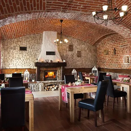 Kowalowe Wzgorze 波兰尼卡-兹德鲁伊