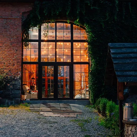 Kowalowe Wzgorze Lantgård