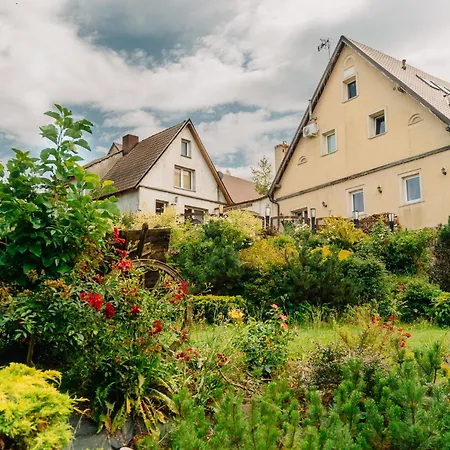 Kowalowe Wzgorze Lantgård