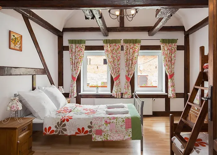 Kowalowe Wzgorze Bauernhof *